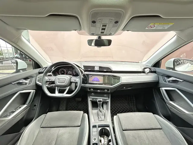 Audi Q3 — Фото автомобиля 6