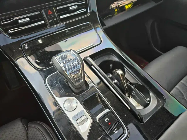 GAC Trumpchi M8 — Фото автомобиля 14