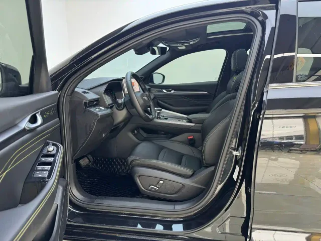 Geely Xingrui — Фото автомобиля 6