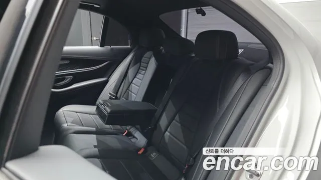 Mercedes-Benz E-Class W213 — Фото автомобиля 18