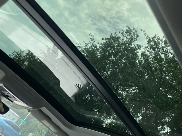 Volkswagen Passat — Фото автомобиля 7