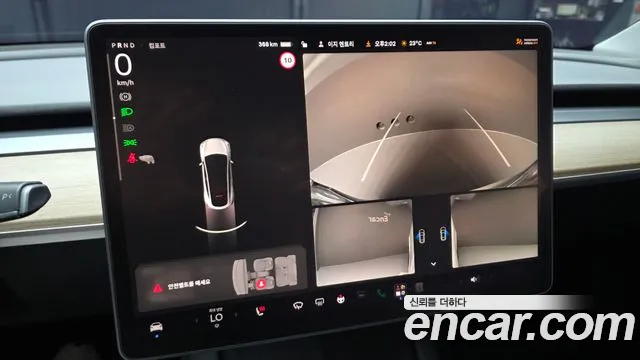 Tesla Model Y — Фото автомобиля 15