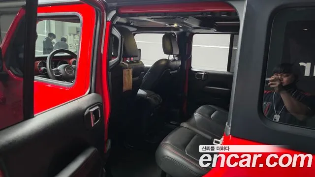 Jeep Wrangler JL — Фото автомобиля 27