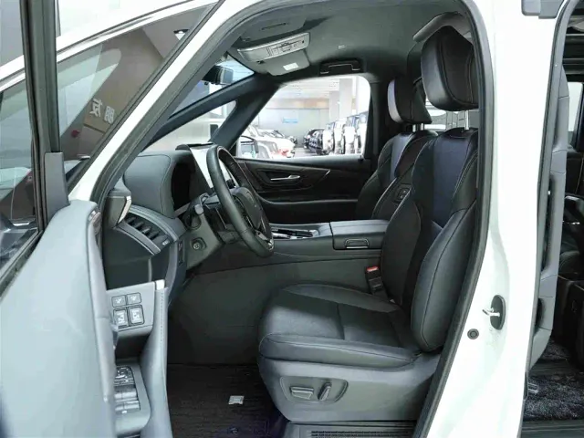 Toyota Vellfire — Фото автомобиля 11