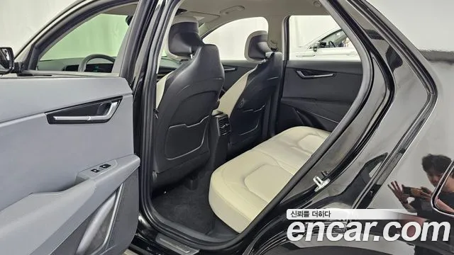 Kia Niro The All New Niro Signature — Фото автомобиля 11