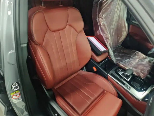 Audi Q5L — Фото автомобиля 24