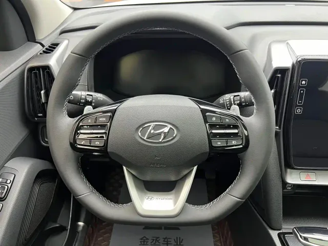Hyundai ix35 — Фото автомобиля 10