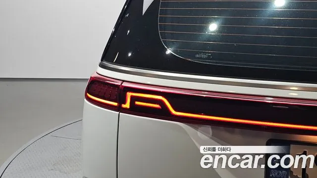 Kia Canival Carnival 4 поколение Бензин 7 мест Hi-Limousine — Фото автомобиля 13