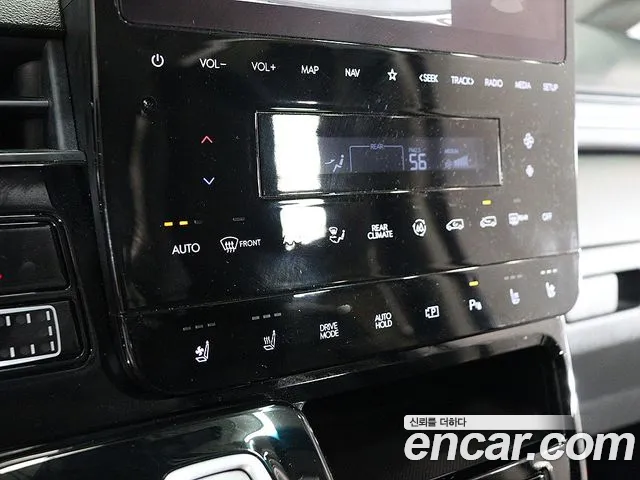 Hyundai Staria — Фото автомобиля 10
