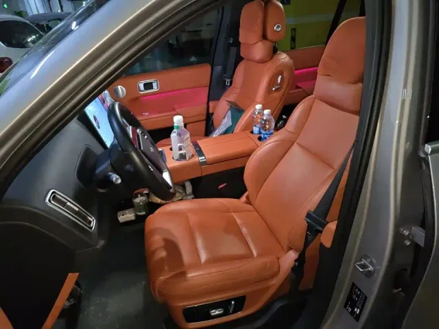 Li Auto L9 — Фото автомобиля 7