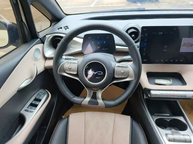 BYD Dolphin — Фото автомобиля 10