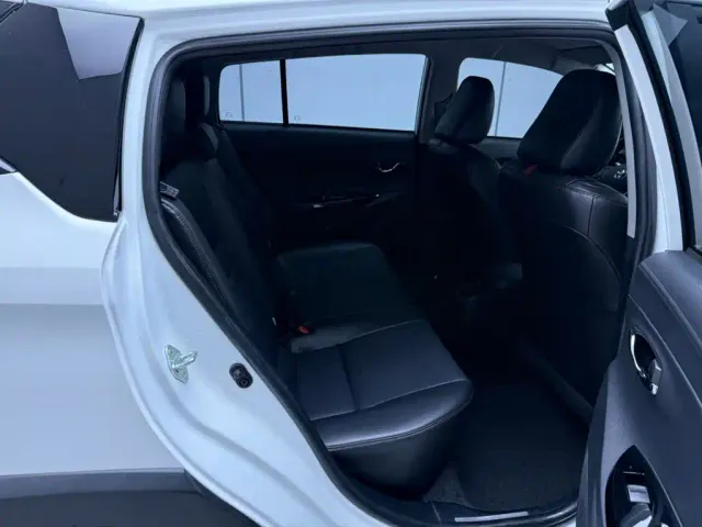 Toyota YARiS L Zhi Xuan — Фото автомобиля 20