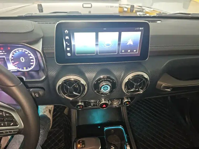BAIC BJ40 — Фото автомобиля 12