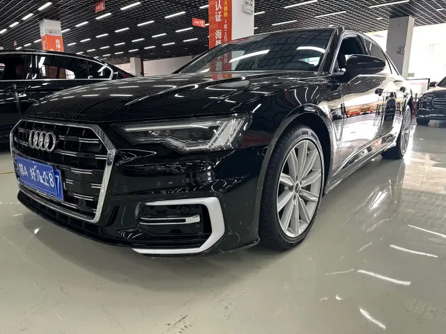 Фотография автомобиля — Audi A6L