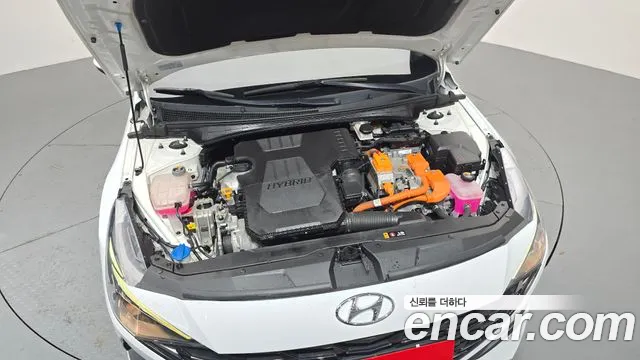 Hyundai Avante CN7 — Фото автомобиля 9