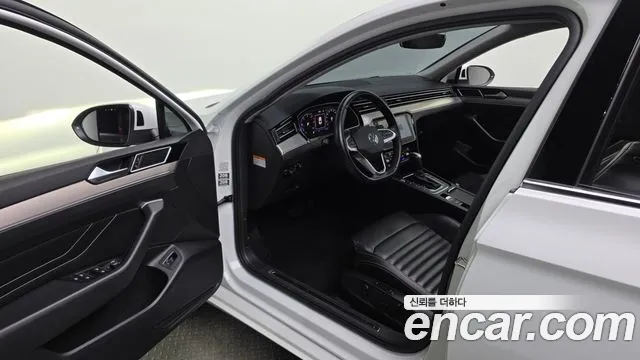 Volkswagen Passat Passat GT(B8) 2.0 TDI Prestige — Фото автомобиля 10