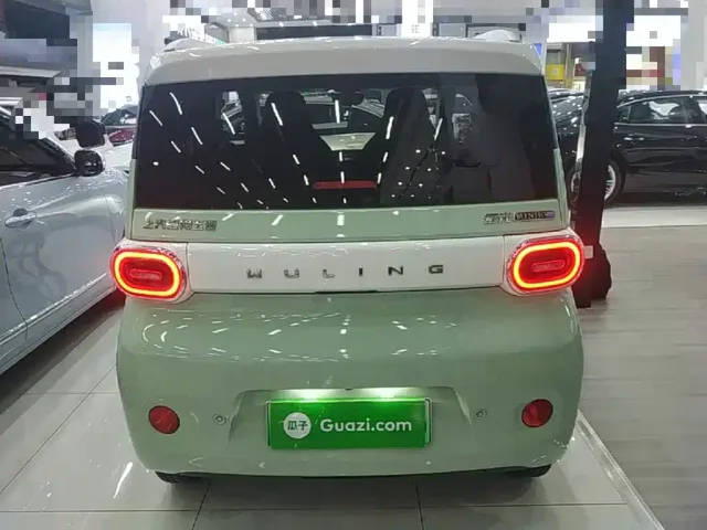 Wuling Hongguang Mini EV — Фото автомобиля 5