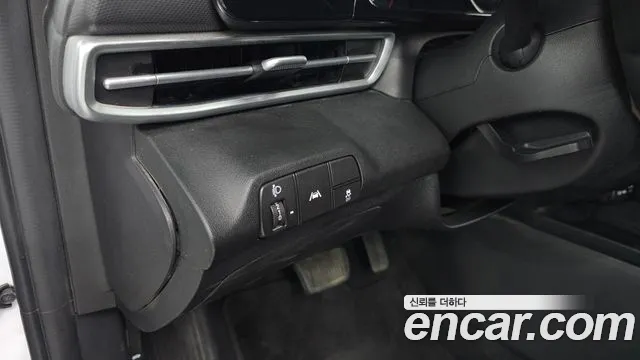 Hyundai AVANTE Avante (CN7) — Фото автомобиля 18