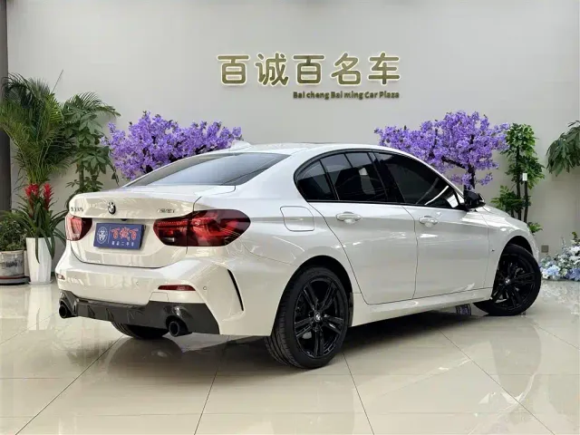 BMW 1 Series — Фото автомобиля 8