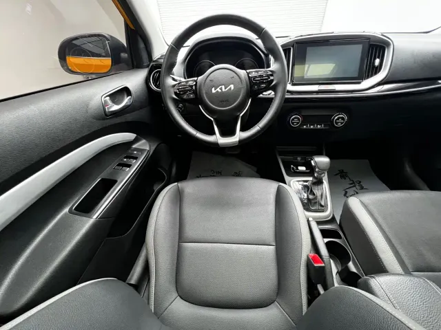 Kia KX1 — Фото автомобиля 9
