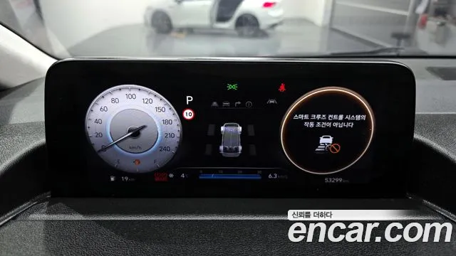 Hyundai Staria Staria 4WD Lounge 9 мест — Фото автомобиля 8