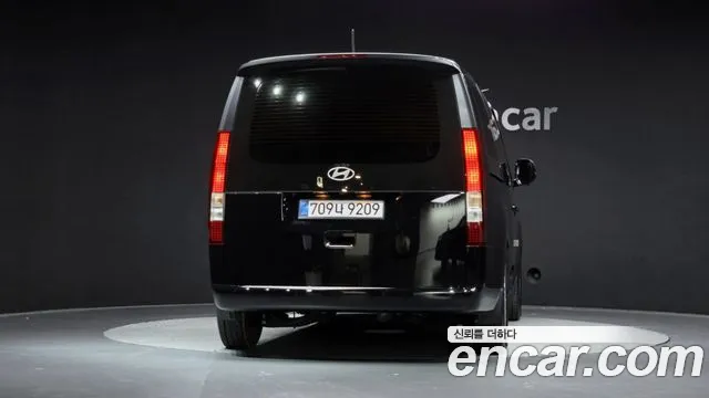 Hyundai Staria — Фото автомобиля 4