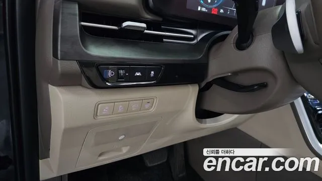 Kia Canival Carnival 4 поколение Бензин 9 мест Signature — Фото автомобиля 17