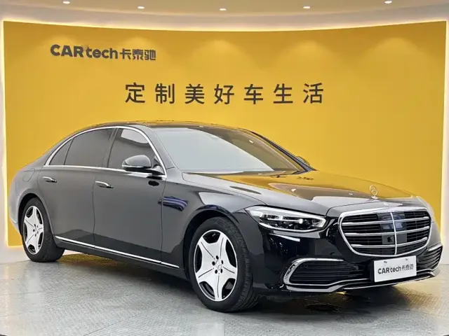 Mercedes-Benz S-Class — Фото автомобиля 2