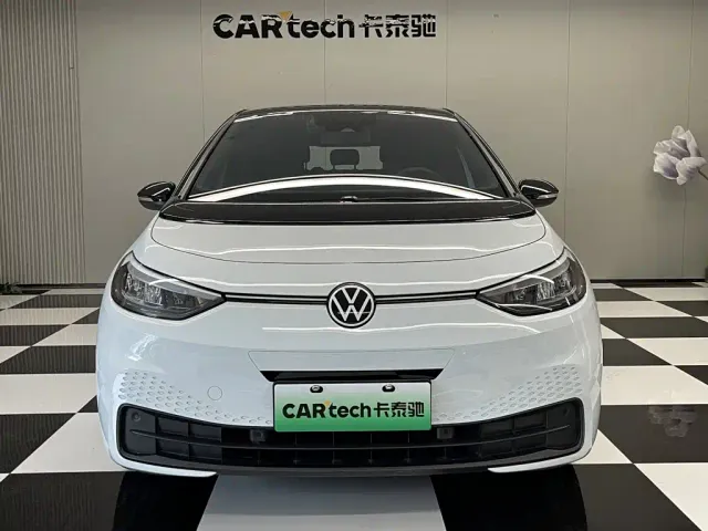 Volkswagen ID.3 — Фото автомобиля 3