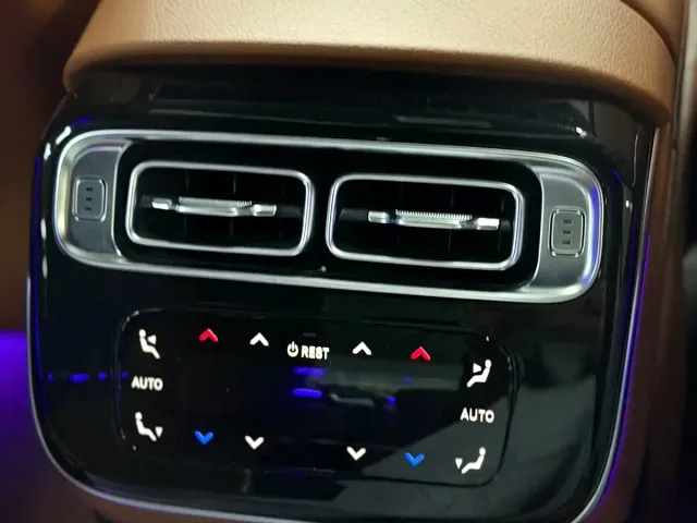 Mercedes-Benz S-Class — Фото автомобиля 9