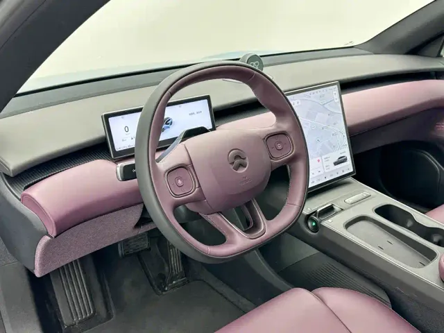 Nio ET5 Touring — Фото автомобиля 10