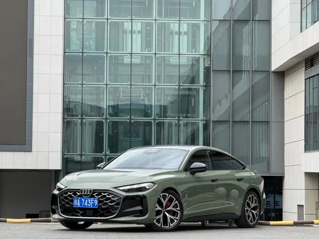 Фотография автомобиля — Audi A5L Sportback