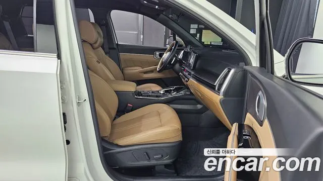 Kia Sorento Новый Sorento 4 поколение Бензин 2.5T 2WD — Фото автомобиля 12