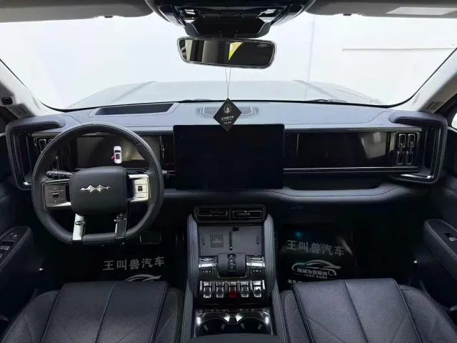 BYD FangChengBao Leopard 5 — Фото автомобиля 4