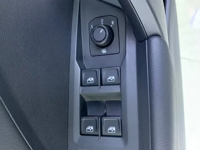 Volkswagen Tharu — Фото автомобиля 4