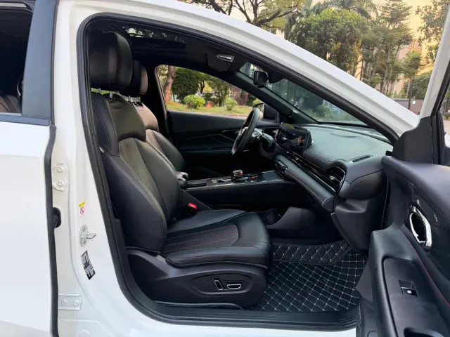 GAC Trumpchi Emkoo — Фото автомобиля 17