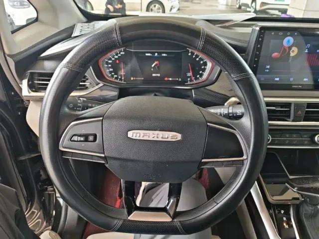 Maxus G50 — Фото автомобиля 10