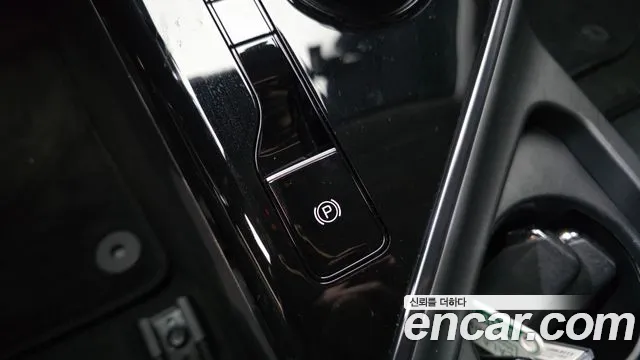 Kia Niro Niro (New) — Фото автомобиля 27