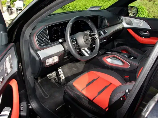 Mercedes-Benz GLE Coupe AMG — Фото автомобиля 12