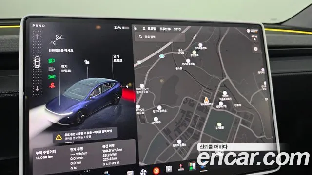 Tesla Model Y — Фото автомобиля 16