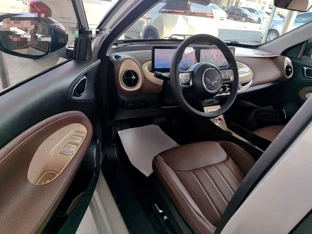 Wuling Bingo — Фото автомобиля 15