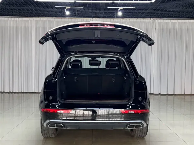 Audi Q5L — Фото автомобиля 6