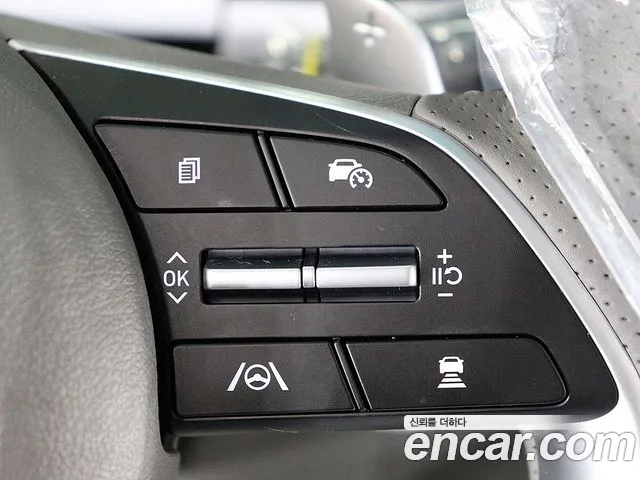 Hyundai Staria Staria 4WD Lounge 7 мест — Фото автомобиля 11