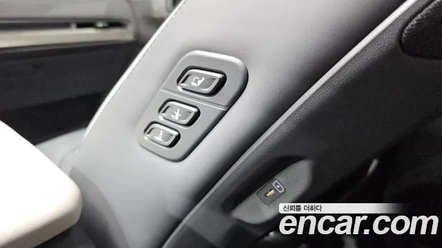 Kia EV3 — Фото автомобиля 28