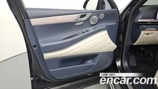 Genesis GV80 — Фото автомобиля 13