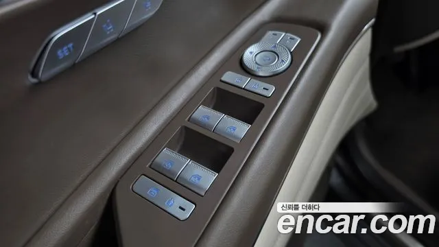 Genesis GV80 — Фото автомобиля 30