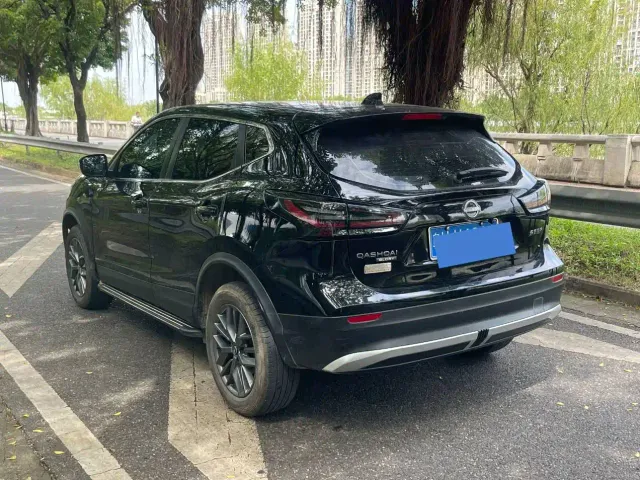 Nissan Qashqai — Фото автомобиля 8