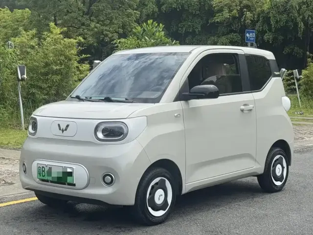 Фотография автомобиля — Wuling Hongguang Mini EV
