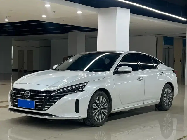 Фотография автомобиля — Nissan Teana