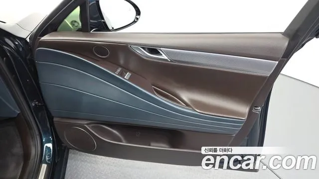 Genesis G80 Бензин 2.5 турбо AWD — Фото автомобиля 24